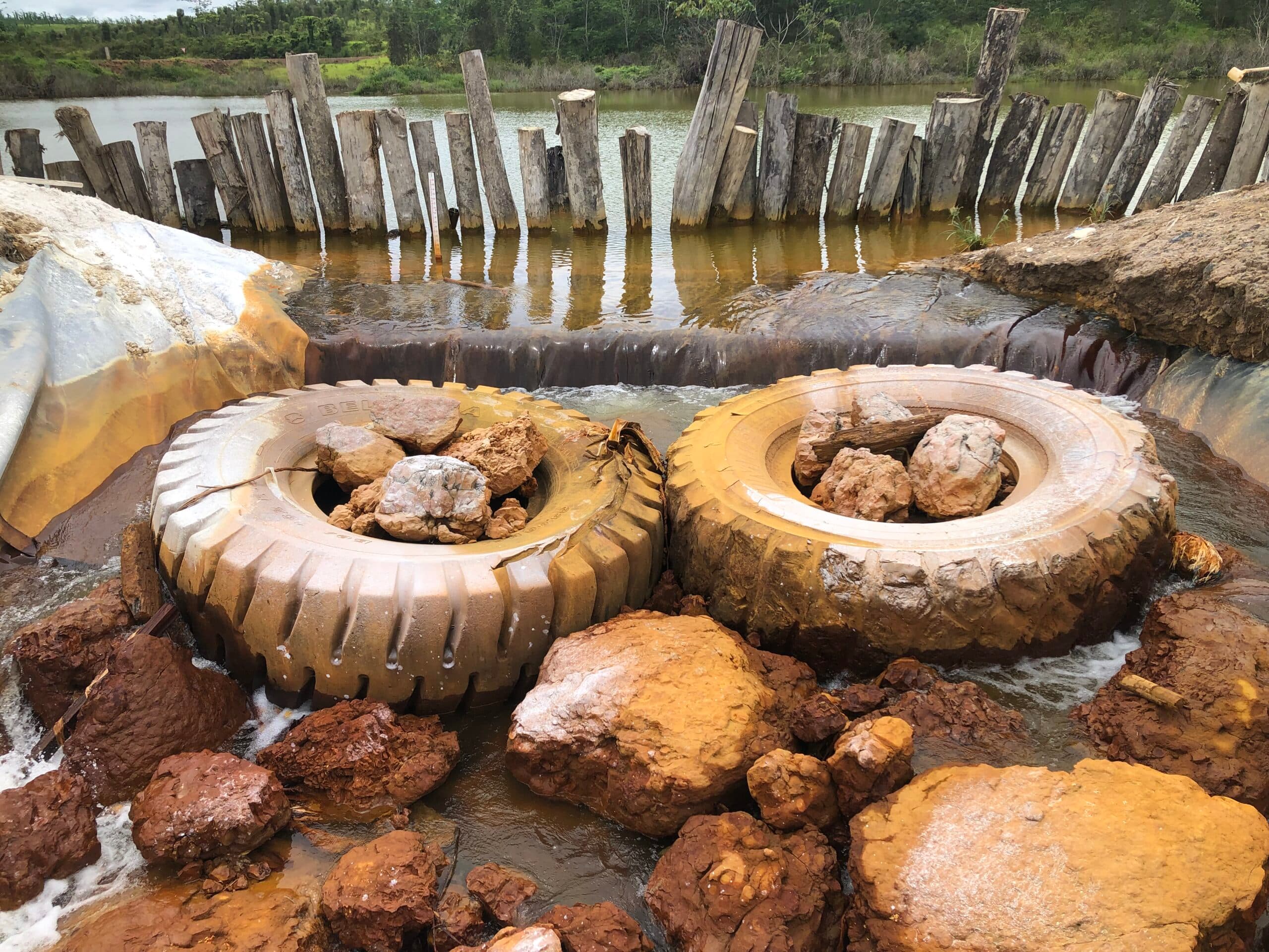 Apa Itu Air Asam Tambang?